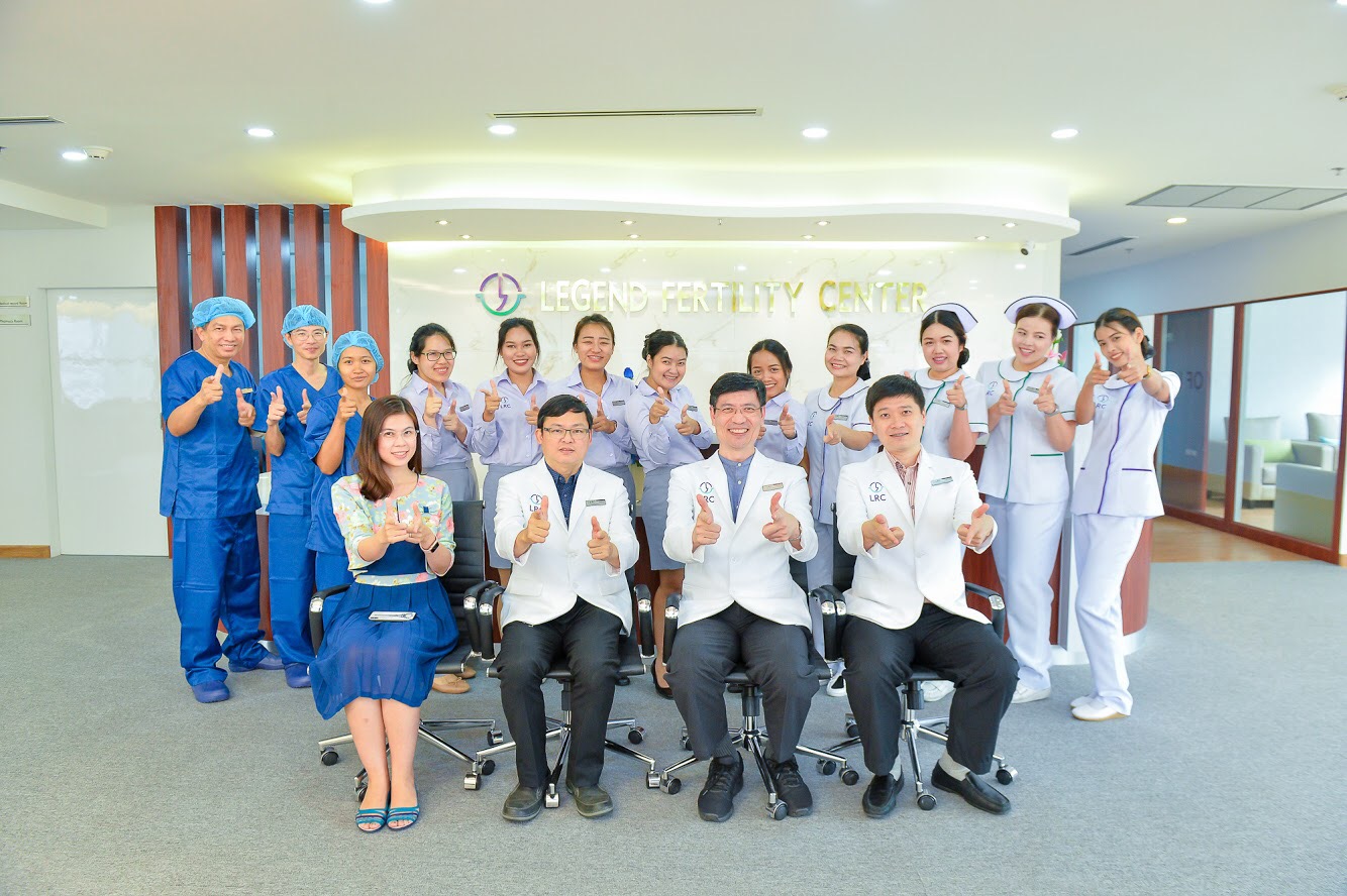 泰国LRC医院的医生们